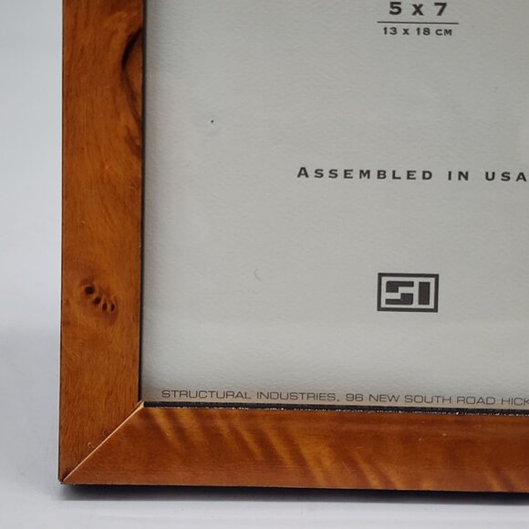 Firenze Italian Wood 5x7 Picture Frame Assembled In USA - Picture 5 of 11